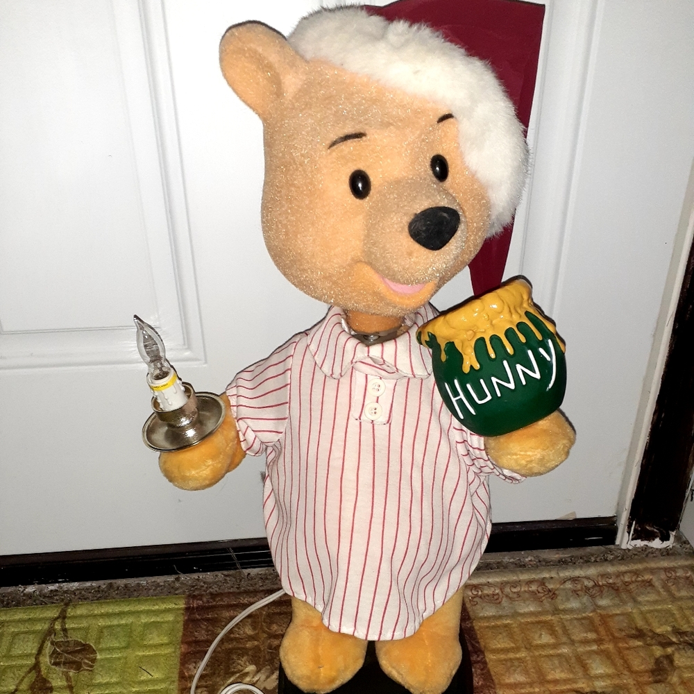 Telco winnie the pooh w/hunny pot